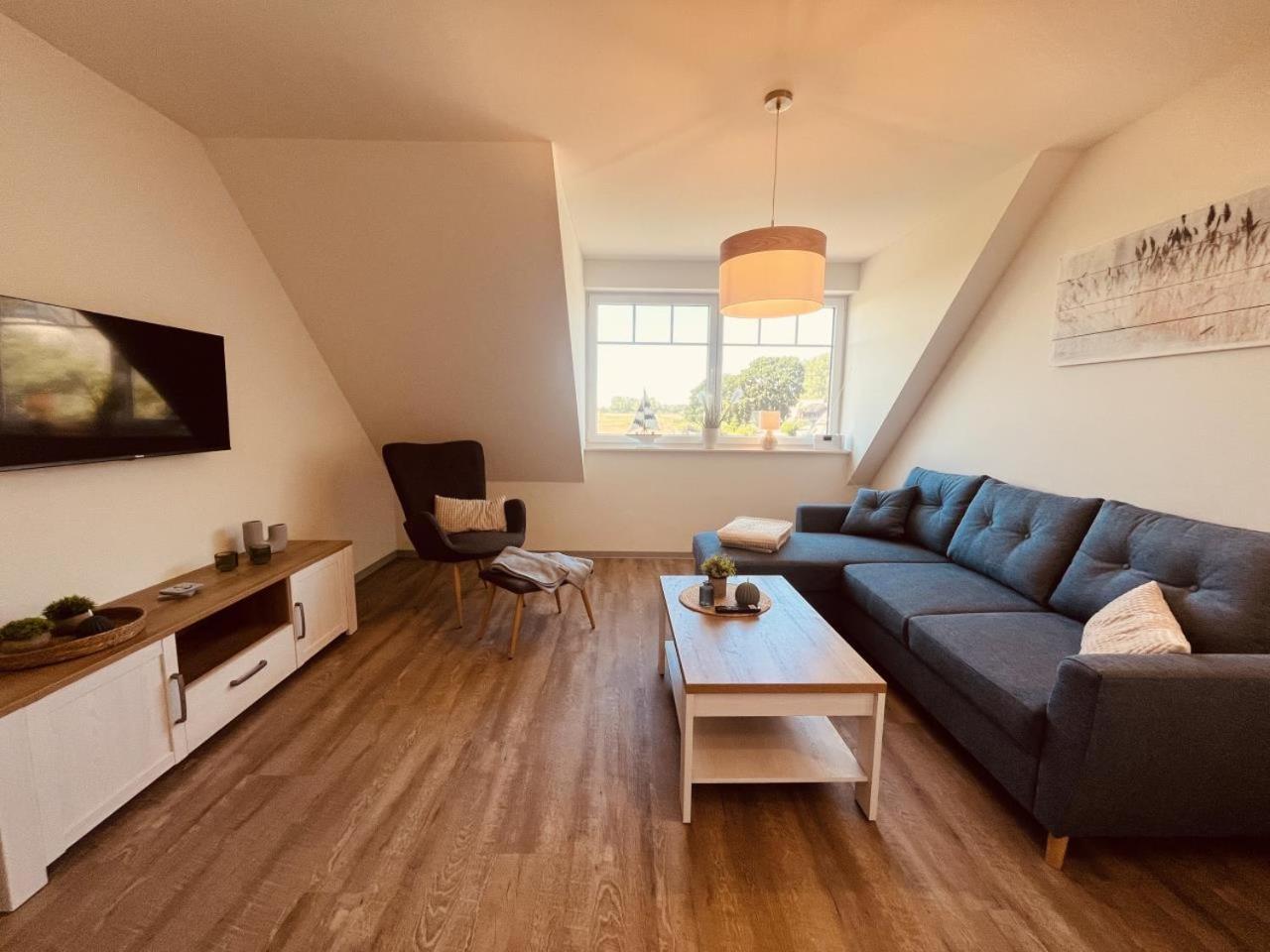 Holmblick - Boddenblick, Balkon, 2 Schlafzimmer, 4 Personen Born Eksteriør billede
