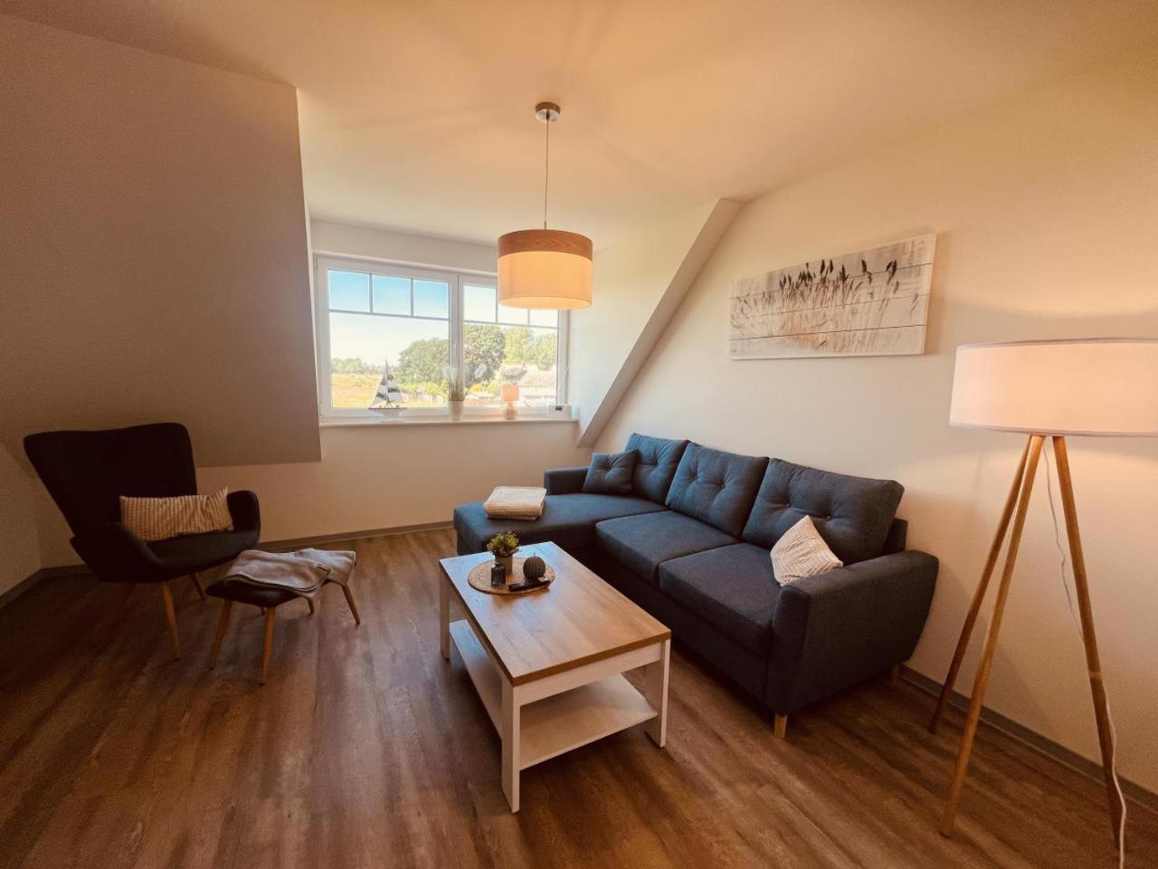 Holmblick - Boddenblick, Balkon, 2 Schlafzimmer, 4 Personen Born Eksteriør billede